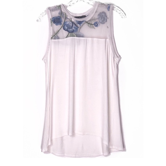 Kim & Cami | Floral Embroidered High Low Tank Top - Picture 1 of 5